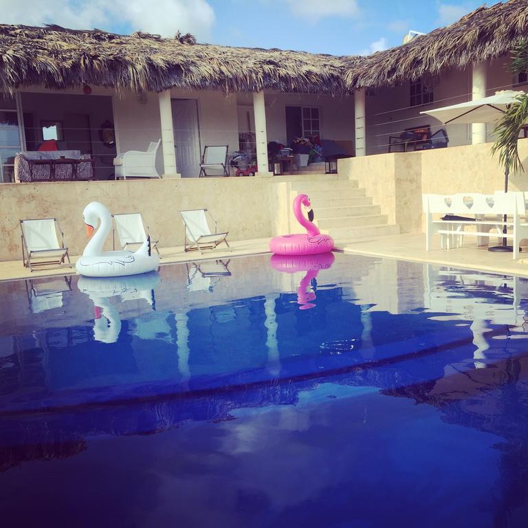 El Monte Azul Bed & Breakfast Las Galeras Bagian luar foto