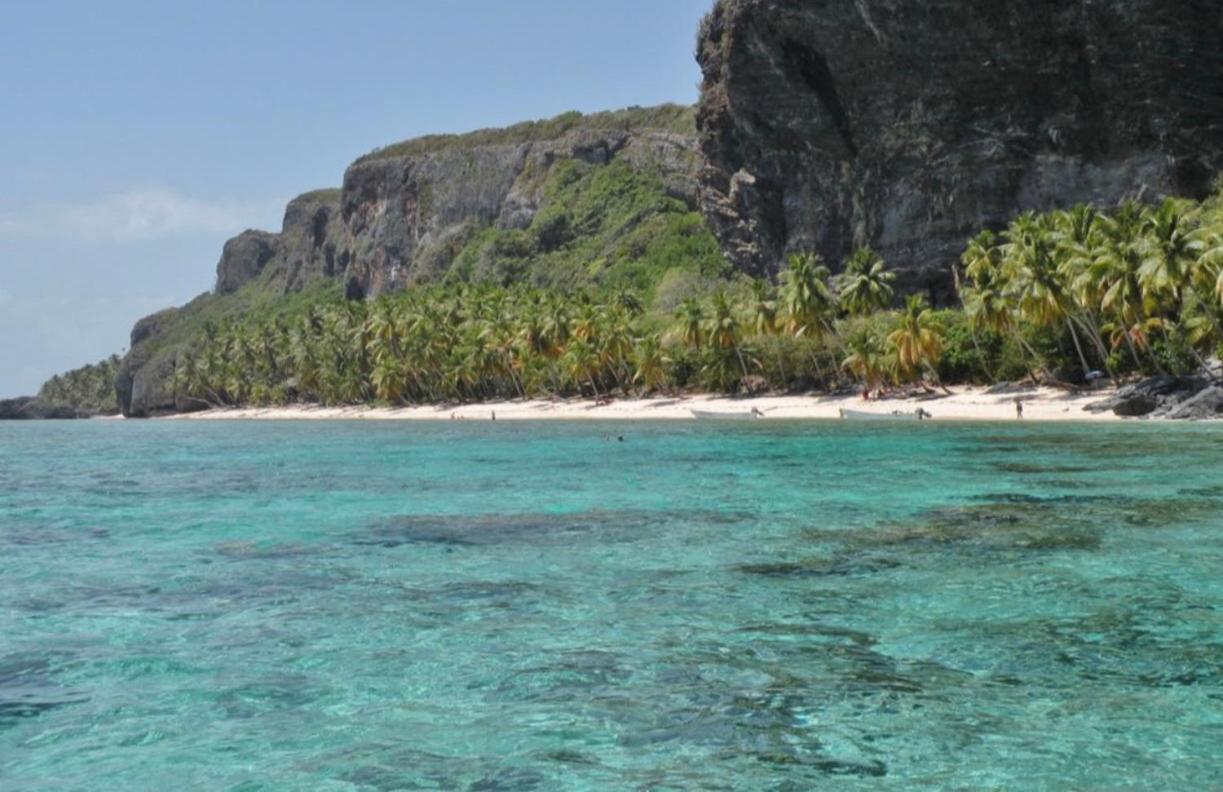 El Monte Azul Bed & Breakfast Las Galeras Bagian luar foto