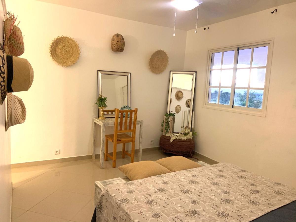 El Monte Azul Bed & Breakfast Las Galeras Bagian luar foto